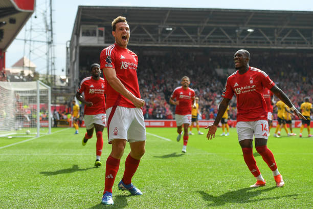 成就的背后 成就的背后